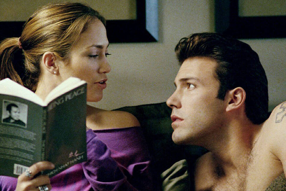 Ben Affleck (r) and Jennifer Lopez (l) in the film Gigli.