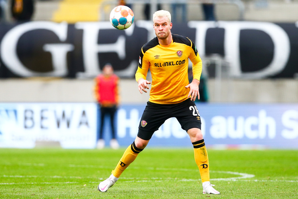 Sebastian May (28) si trasferirà nel rivale di terza divisione della Dynamo Dresden MSV Duisburg per la nuova stagione.