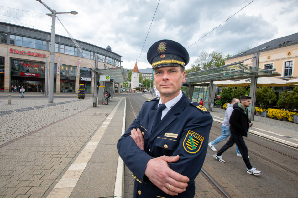 Dirk Lichtenberger ist als Polizeipräsident der Direktion Zwickau auch für die Plauener Polizei verantwortlich. Gemeinsam mit dem Gemeindlichen Vollzugsdienst sorgen seine Leute für die Sicherheit beim Fest.