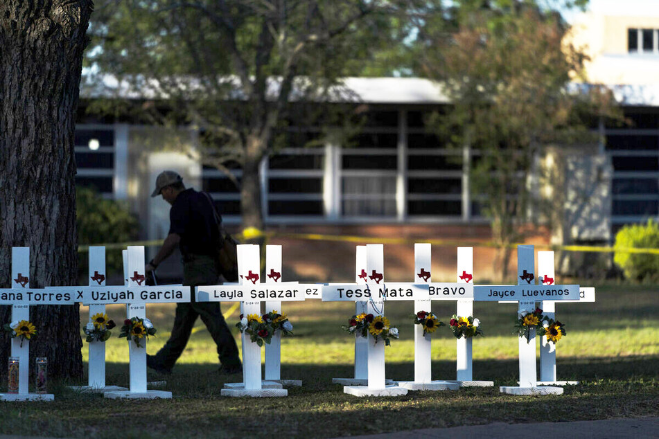 Massaker von Texas: Mann getöteter Lehrerin stirbt an "gebrochenem Herzen"