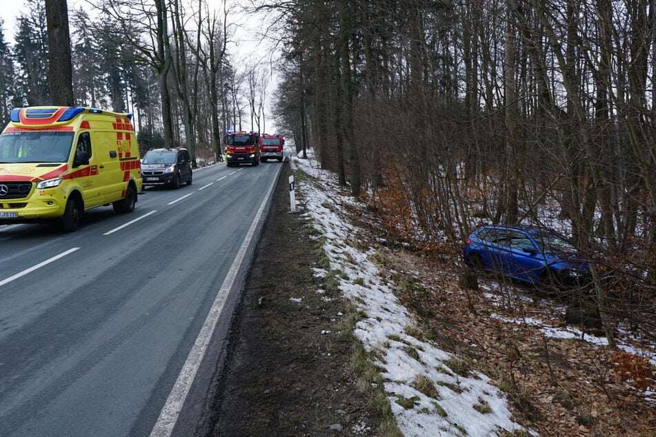 Die Polizei, Feuerwehr und der Rettungsdienst waren am Unfallort zur Stelle.