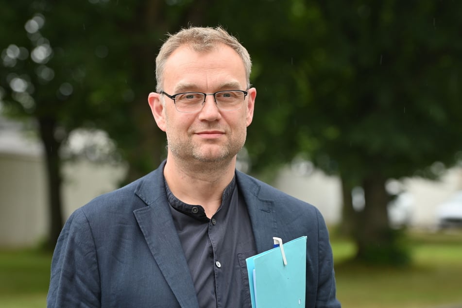 Laut LaSuB-Sprecher Clemens Arndt gab es 2024 in Sachsens Schulen insgesamt 156 Meldungen mit extremistischen Hintergründen.