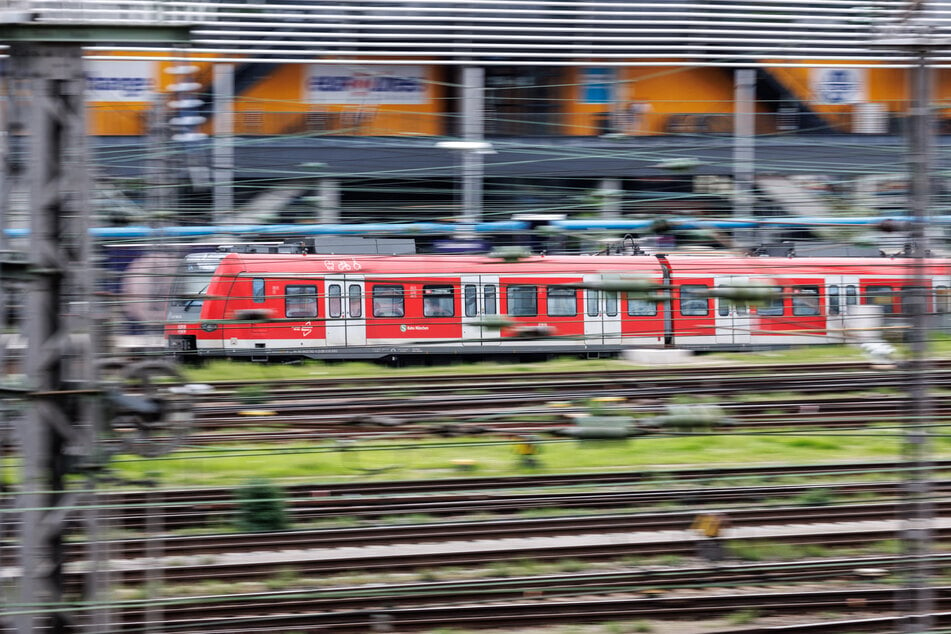 The S-Bahn in the Munich city area has been withdrawn by the Stellwerkstörung. (Symbol image)