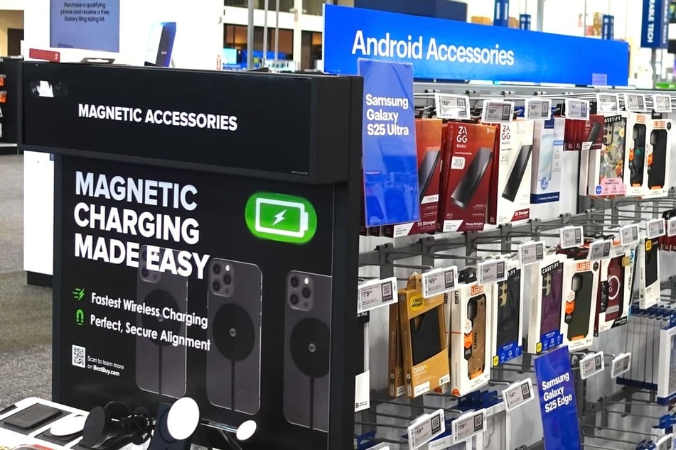 Best Buy is secretly slashing prices in all departments on Saturday, June 28