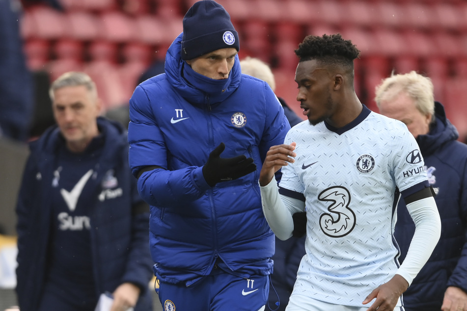 Thomas Tuchel (48, l.) kann Hudson-Odoi (r.) nur ermutigen dran zu bleiben. Doch reicht das dem Youngster?