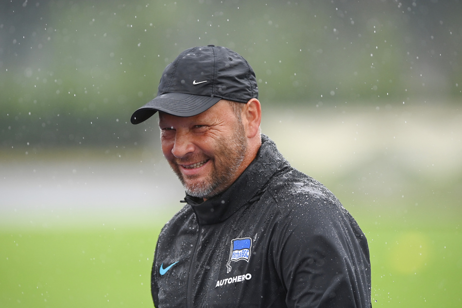 Hertha-Trainer Pal Dardai (45) setzt aufs "altmodische" Lauftrainingslager.