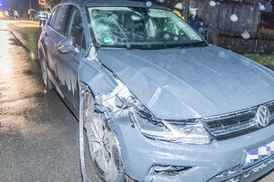 Ein VW-Fahrer hatte die kleine Familie offenbar übersehen und deshalb erfasst.