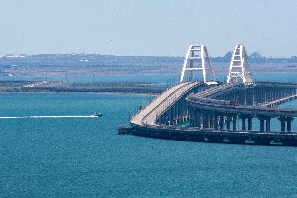 Der ukrainische Geheimdienst SBU will einen Pfeiler an der Brücke gesprengt haben. (Archivbild)