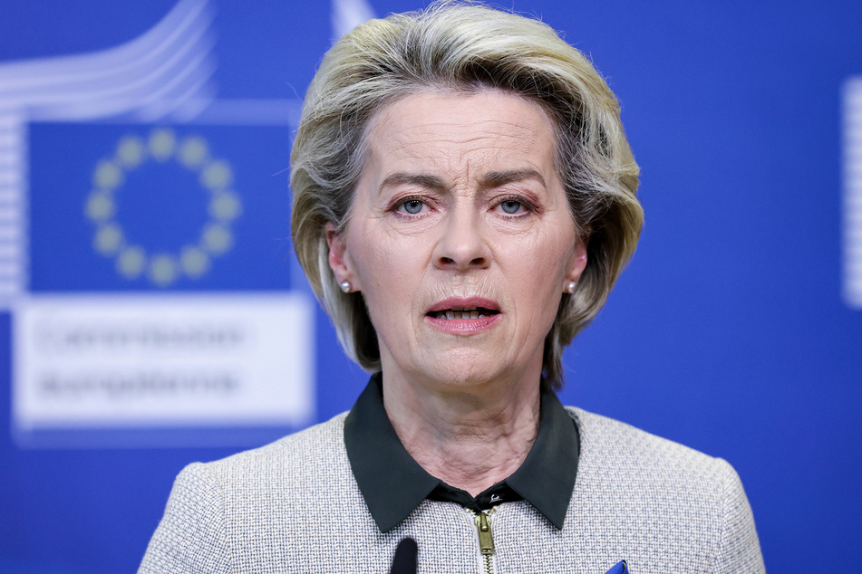 EU-Kommissionschefin Ursula von der Leyen (63) zieht die Daumenschrauben an.