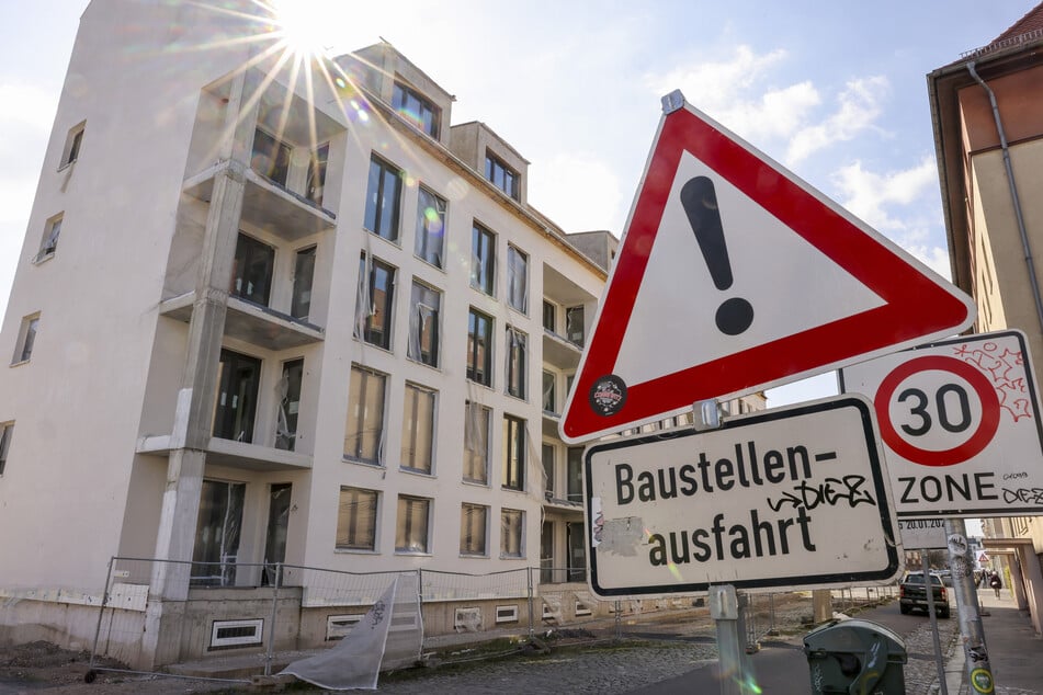 Die Stadt Magdeburg hat für die kommende Woche neue Baustellen angekündigt. (Symbolbild)