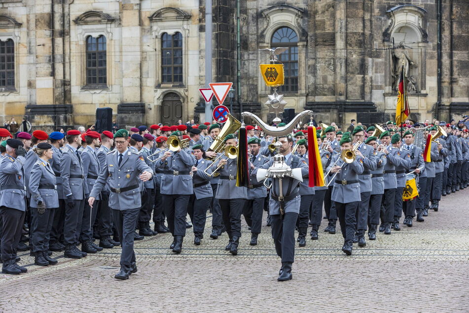 Dresden ist bedeutender Militärstandort: Hier findet heute ein großes Gedenken an den Widerstand vom 20. Juli 1944 statt. (Archivbild)