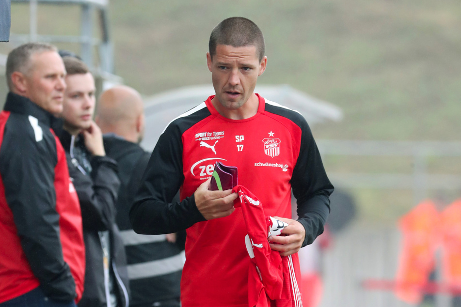 Noch muss sich Adam Susac (32) mit der Reservistenrolle abfinden - könnte sich aber schnell ändern.