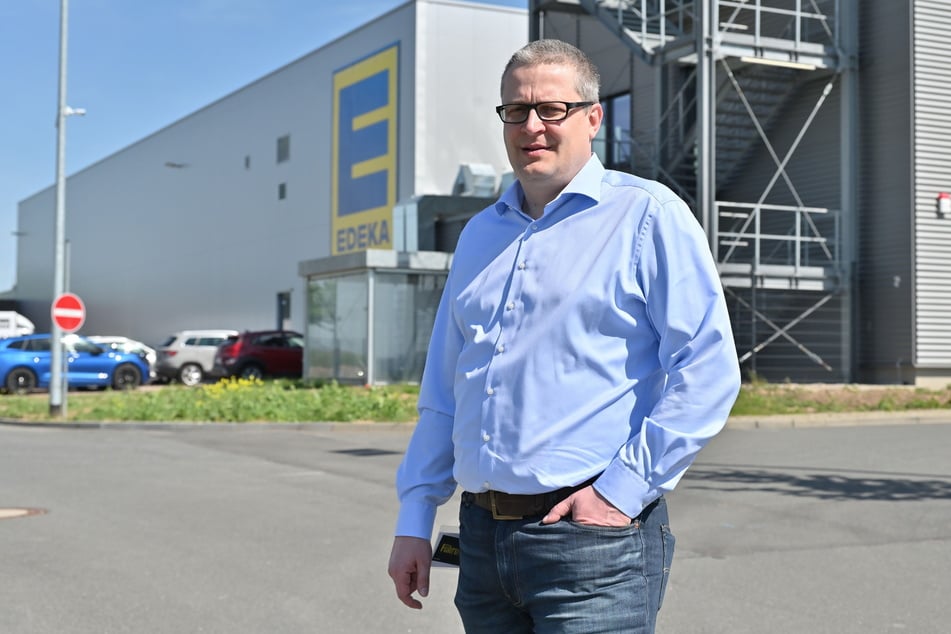 Ulrich Günther (48) leitet die neue Bedientheken-Plattform in Striegistal.