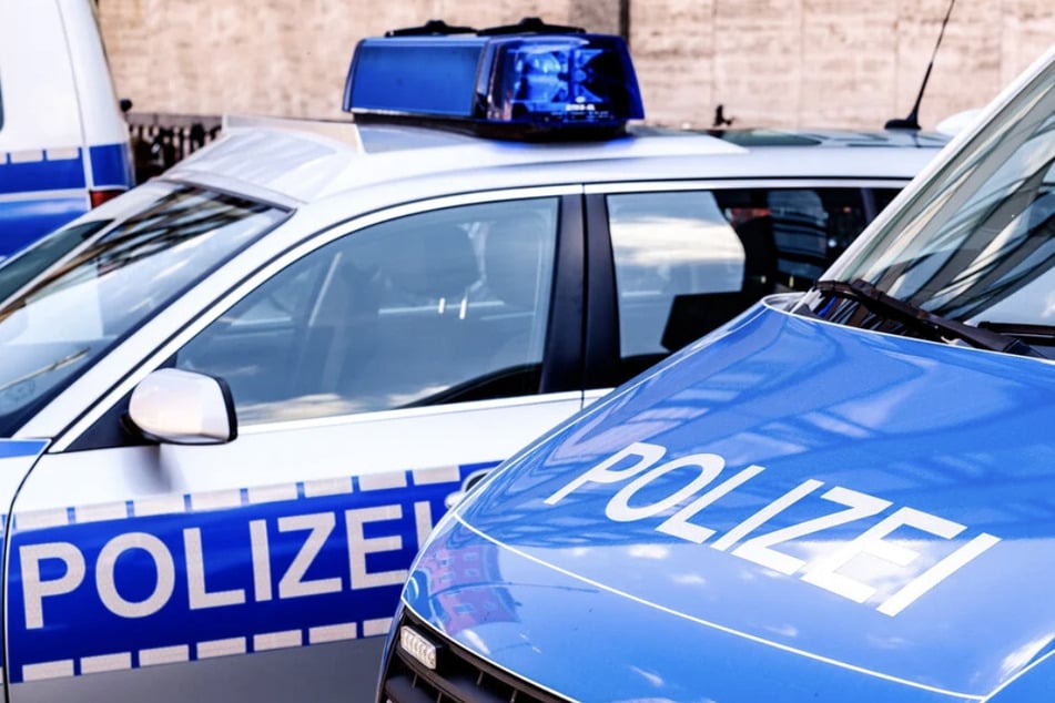 Leipzig: Ungewöhnliche Beute in Leipziger Tiefgarage: Diebe klauen Gewehr aus Auto