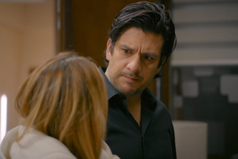 Maximilian will oder kann Valea nicht weiterhelfen.