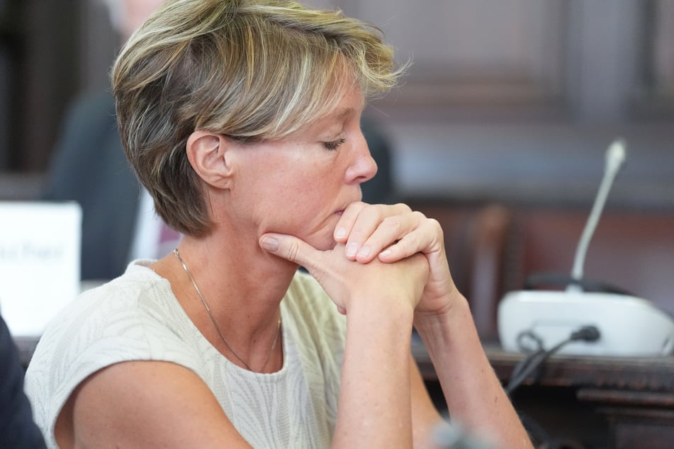 Der Steakhouse-Erbin wird vorgeworfen, die Entführung ihrer beiden jüngsten Kinder in Auftrag gegeben zu haben.