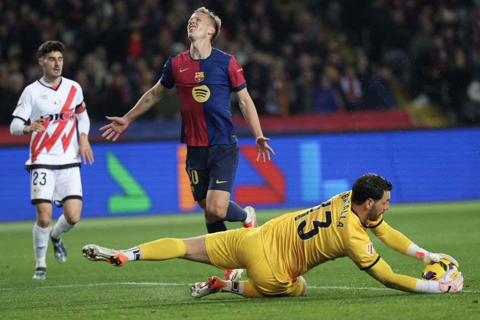Für Dani Olmo (27) läuft es im Moment nicht so gut beim FC Barcelona.