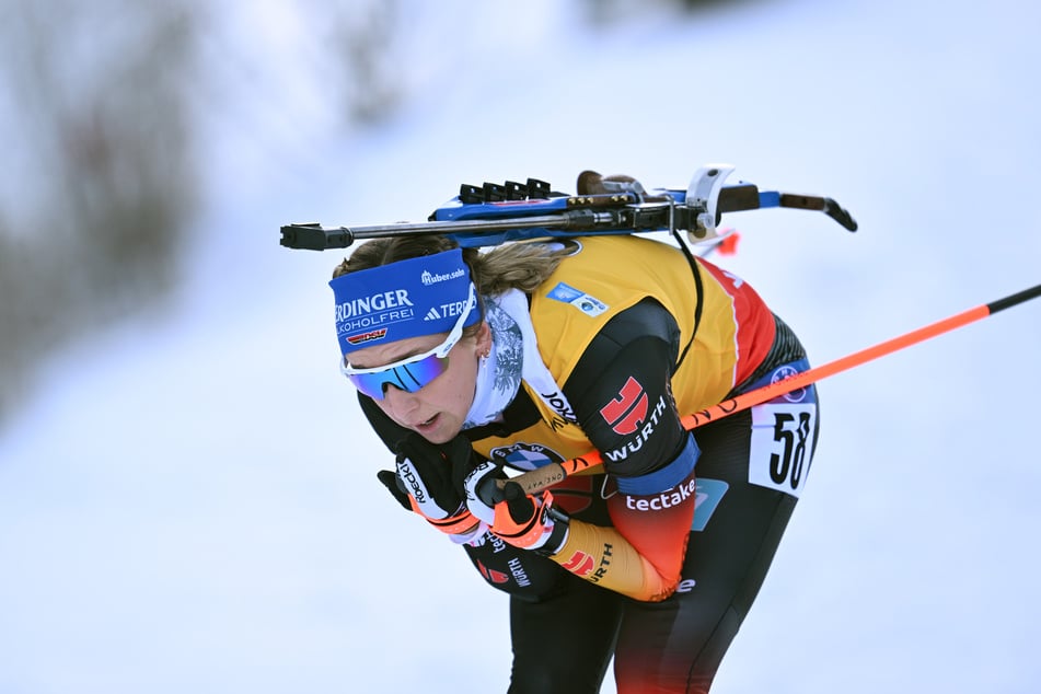 Franziska Preuß (30) behält mit ihrem nächsten Podiumsplatz auch weiterhin das Gelbe Trikot der Gesamtweltcup-Führenden.