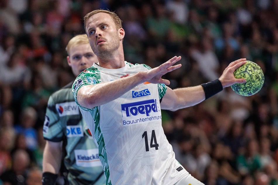 Omar Ingi Magnusson (28) war mit zehn Toren bester Spieler beim SCM. (Archivbild)