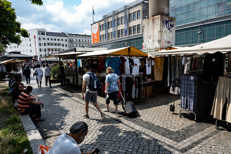 Weitere Aktionen auf dem Hermannplatz in Neukölln sind angedacht.