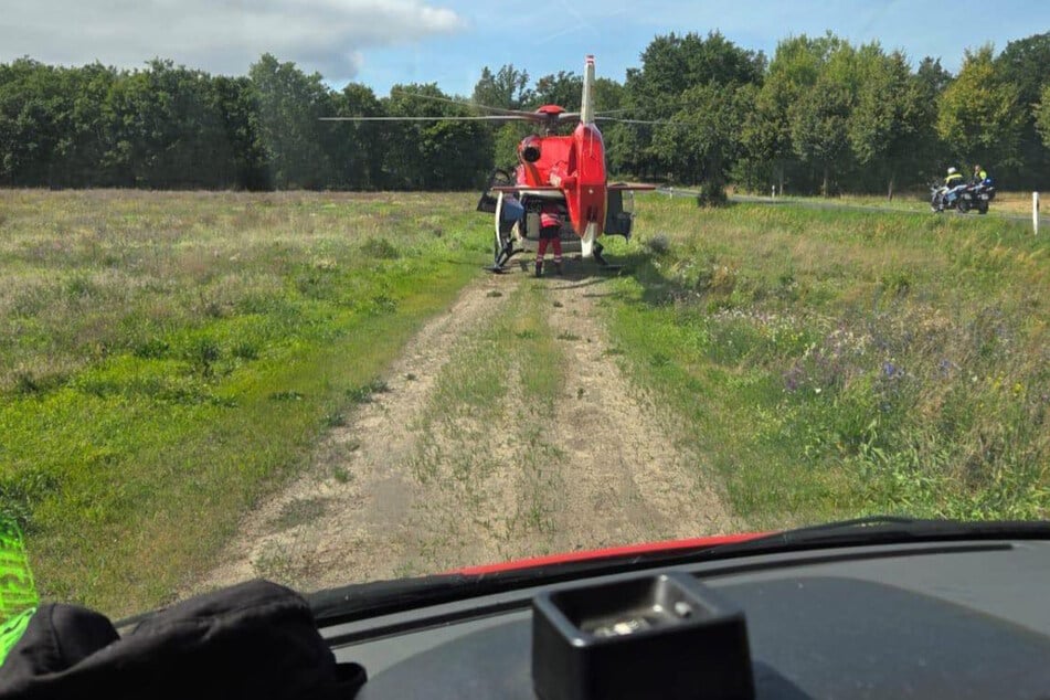 Der Notarzt war schnell mit dem Rettungshubschrauber vor Ort - doch für den 46-Jährigen aus Nordsachsen gab es keine Hilfe mehr.