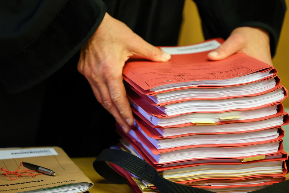 Nach einem umfangreichen Prozess wurde die 29-Jährige am Donnerstag zu zwei Jahren Haft auf Bewährung verurteilt. (Symbolbild)