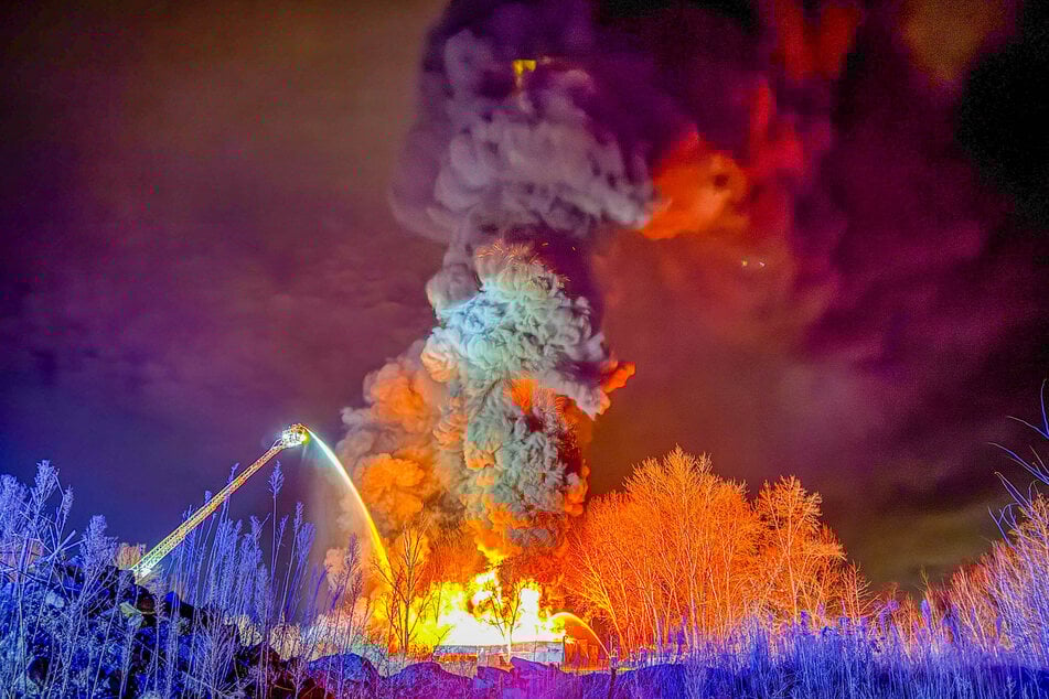 Es entstand eine heftige Rauchwolke.
