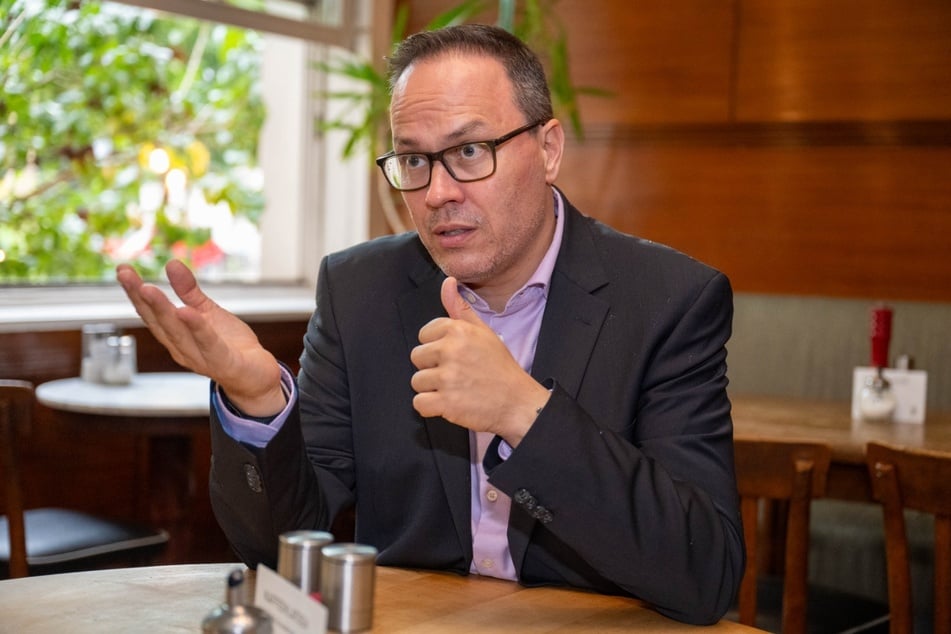 Dirk Panter (52, SPD) ist der Meinung, Leipzig müsse Verantwortung übernehmen.