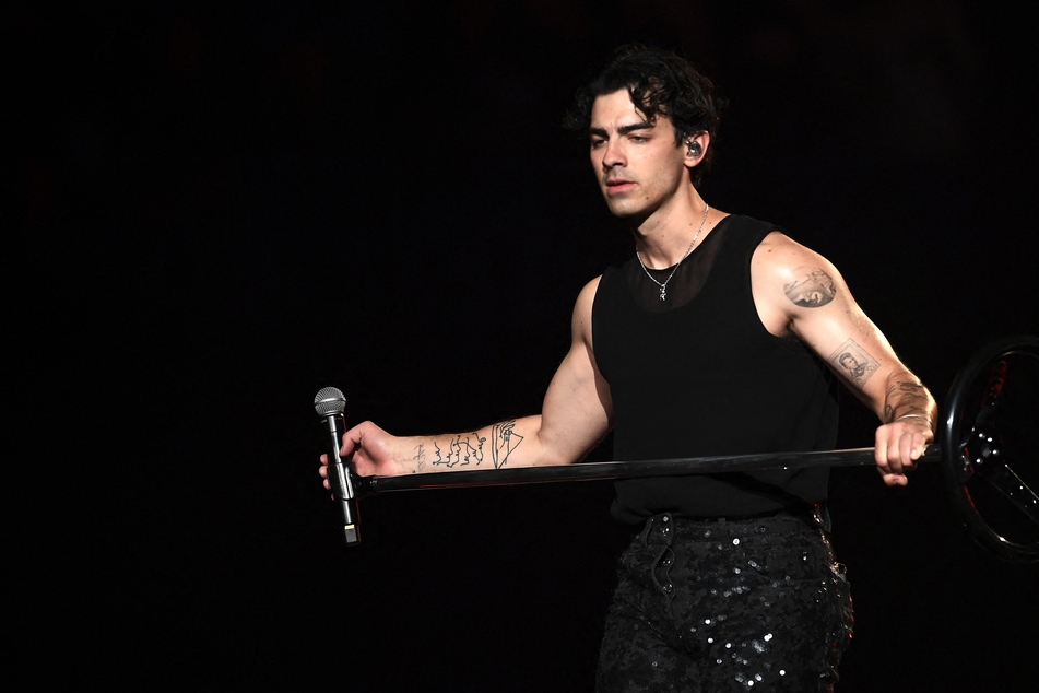 In a recent and now viral TikTok, Joe Jonas recalled a ridiculous encounter with CVS security.