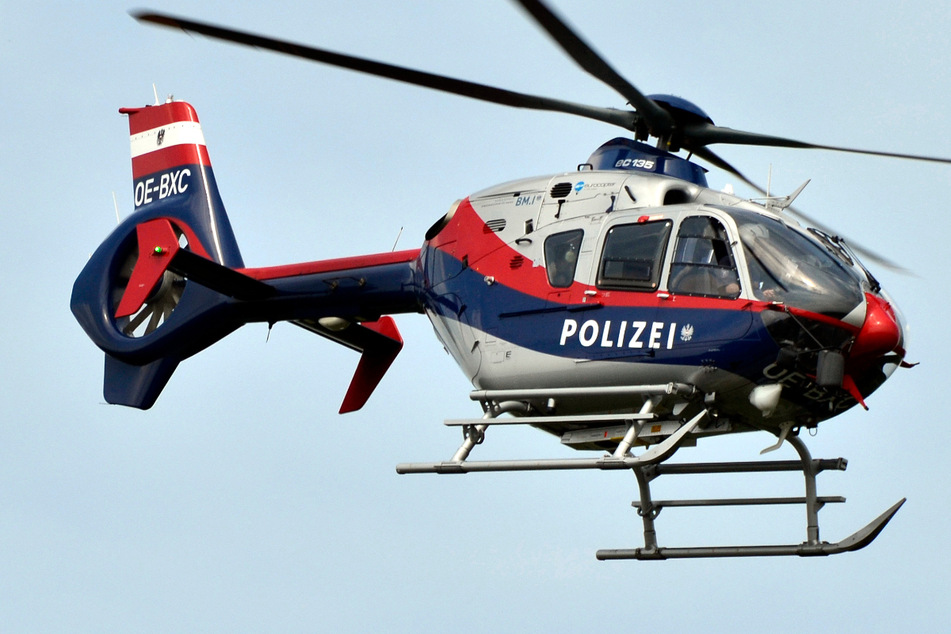 Die österreichische Polizei entdeckte den Leichnam des Vermissten unterhalb eines Gipfels in Vorarlberg. (Symbolbild)