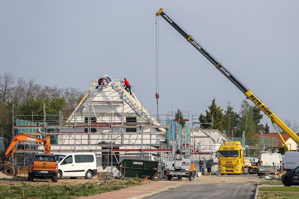 Bauen ist in Deutschland zu teuer geworden. Günstiger soll es mit dem sogenannten "Gebäudetyp E" werden. (Symbolfoto)