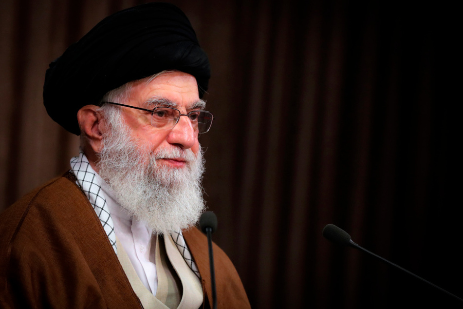 Ajatollah Ali Chamenei, oberster Führer des Iran, hält anlässlich des jährlichen al-Quds-Tages oder Jerusalem-Tages eine Fernsehansprache.