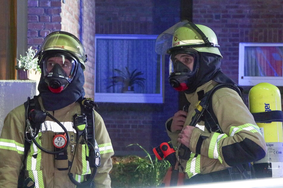 Zahlreiche Feuerwehrleute waren vor Ort.