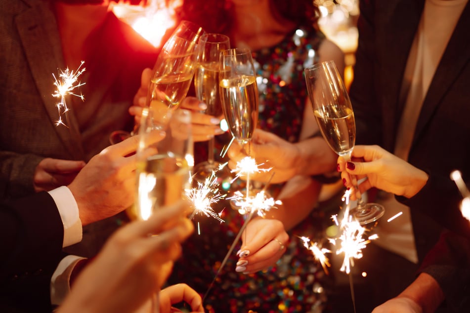 Die besten Zitate und Sprüche für das neue Jahr 2026 präsentiert Dir TAG24.