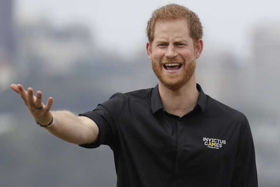 Der britische Prinz Harry (36) sorgt sich, dass seine Ehefrau, Herzogin Meghan (36) ein ähnliches Schicksal wie seine Mutter, Prinzessin Diana (†36) erleiden könnte.