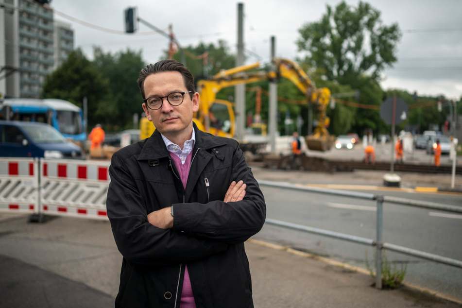 Verkehrschaos in der Innenstadt: FDP-Stadtrat Jens Kieselstein (40) fordert eine bessere Koordinierung der Baustellen.