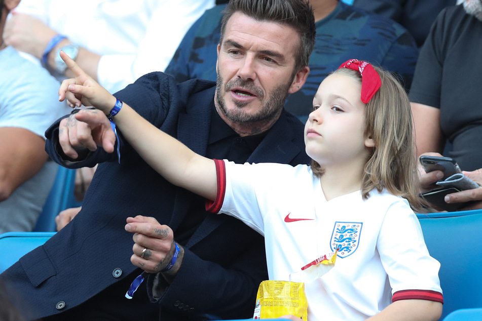 David Beckham (46) 2019 mit seiner Tochter Harper (10) im Stadion. Sie zeigte ihrem Papa scheinbar auch schon mit acht Jahren, wo es langgeht.