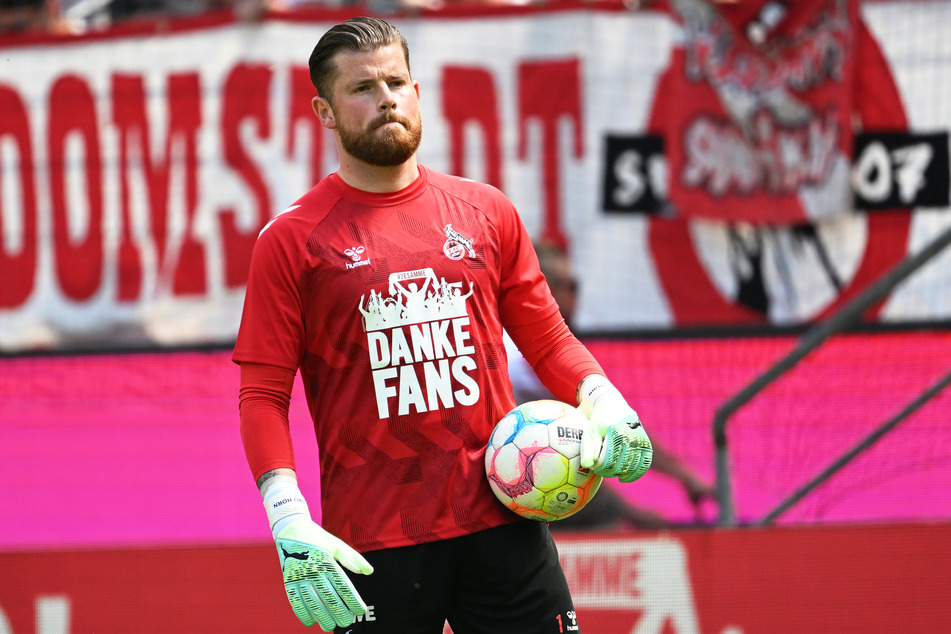Torwart Timo Horn (30) wird den 1. FC Köln zum 30. Juni nach mehr als einem Jahrzehnt verlassen.