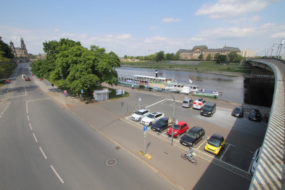 Am Terrassenufer parkten kaum Touristen, folglich konnte fast gar nichts in den Automaten landen.