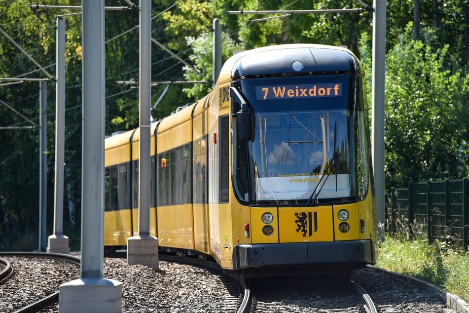 In der Linie 7 wurden Fahrgäste am Dienstag von einem aggressiven Mann (44) belästigt. (Archivbild)