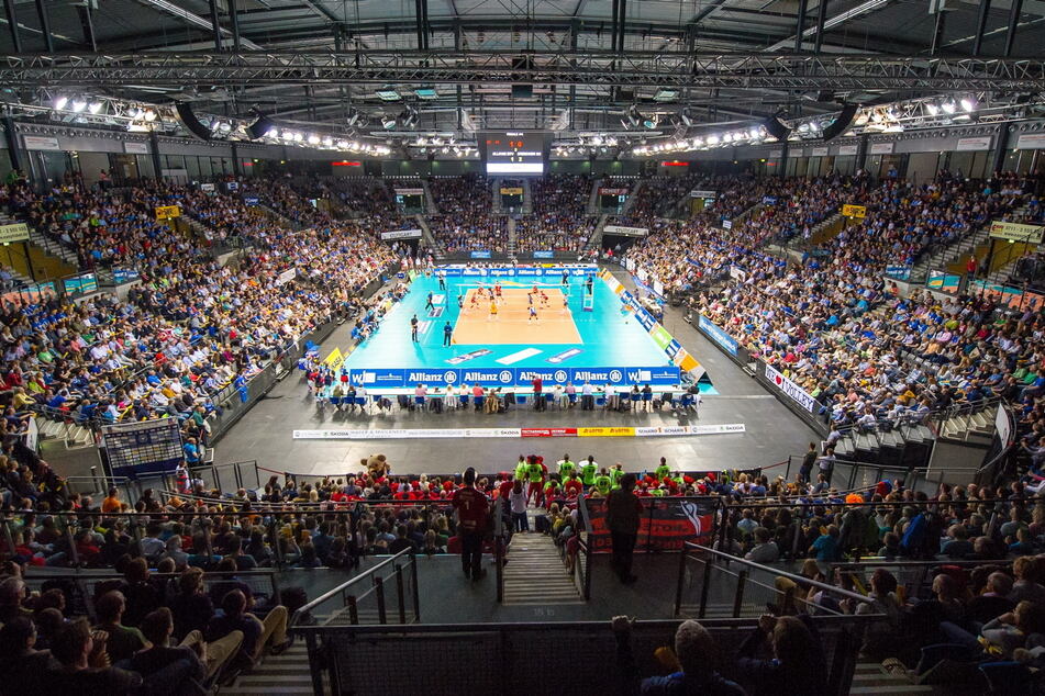 Am 30. April 2016 gab es in der Volleyball-Bundesliga beim Spiel Stuttgart gegen den DSC in der Porsche Arena einen neuen Zuschauerrekord. Der soll nun geknackt werden.