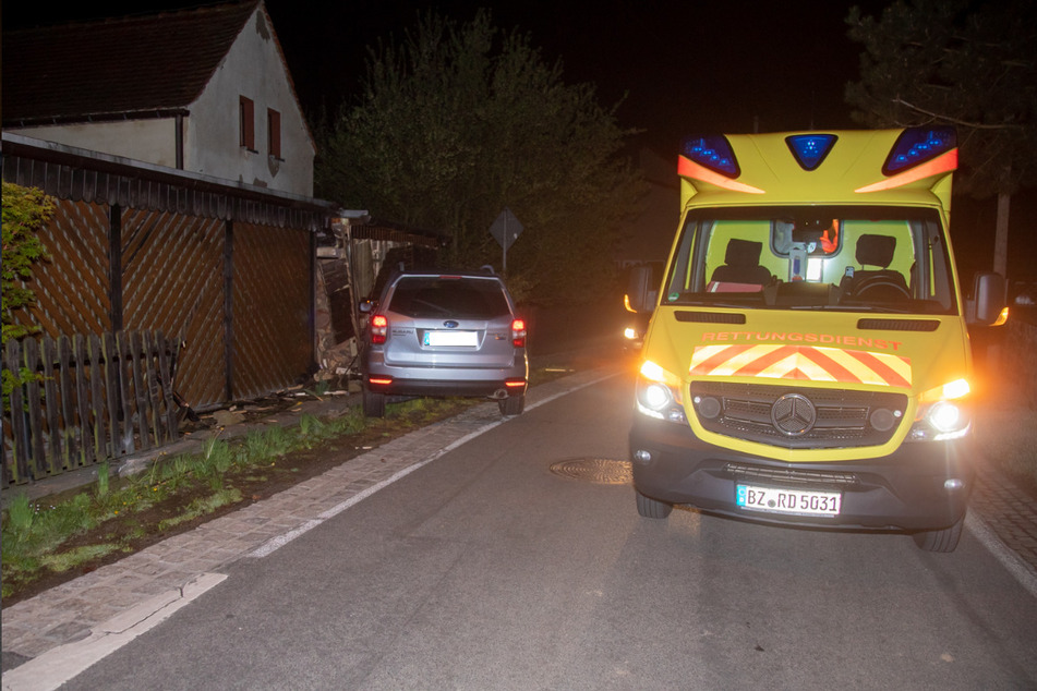 Die Subaru-Fahrerin wurde bei dem Unfall leicht verletzt und wurde ambulant behandelt.