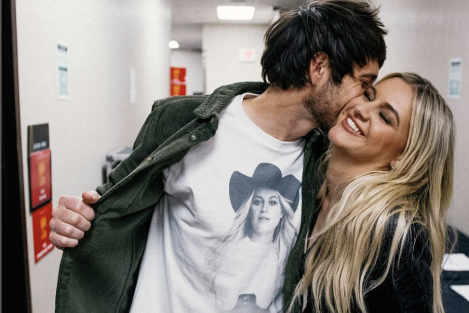 Kelsea Ballerini hits fans with "deeply difficult decision" about her marriage