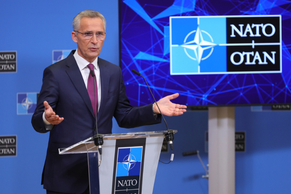 Nato-Generalsekretär Jens Stoltenberg (63) beim Treffen der Verteidigungsminister in Brüssel.