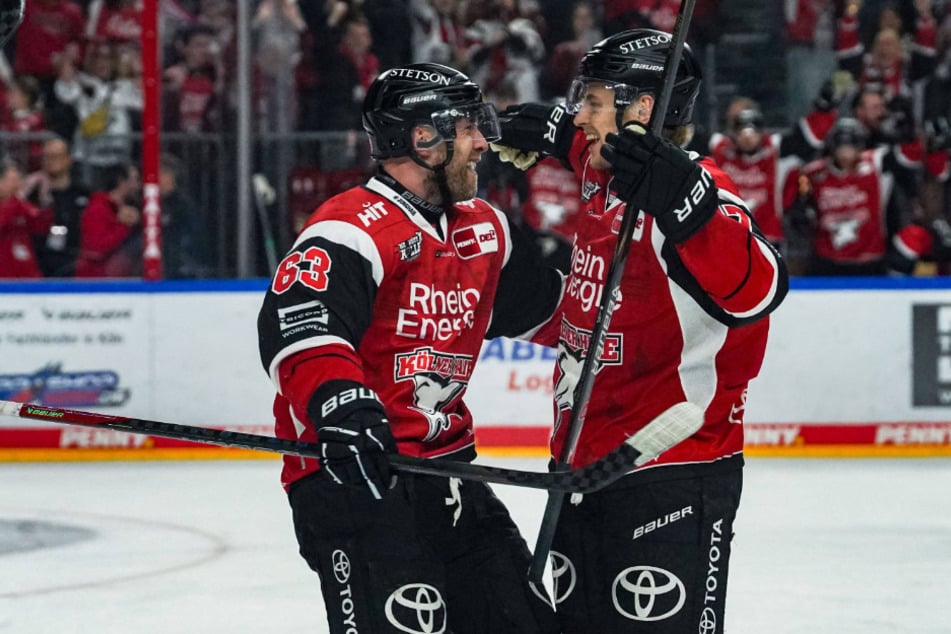 Die Kölner Haie gleichen durch das fulminante 5:1 gegen die Eisbären in der Serie aus - am Sonntag gehts weiter.