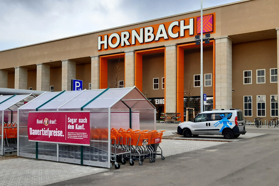 Eine neue, moderne Hornbach-Filiale öffnet am Mittwochmorgen ihre Pforten.