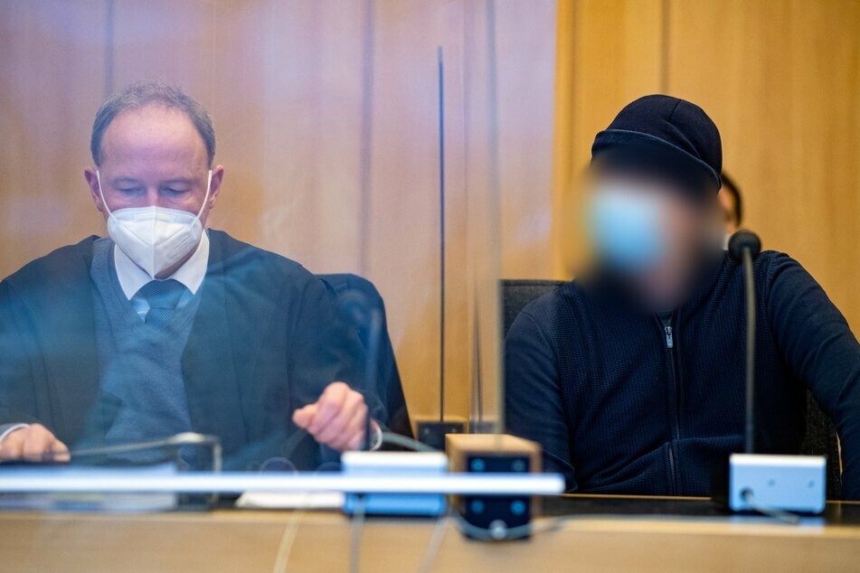 Mann soll kleinen Jungen mehrfach missbraucht haben: Gericht verhängt fünf Jahre Haft