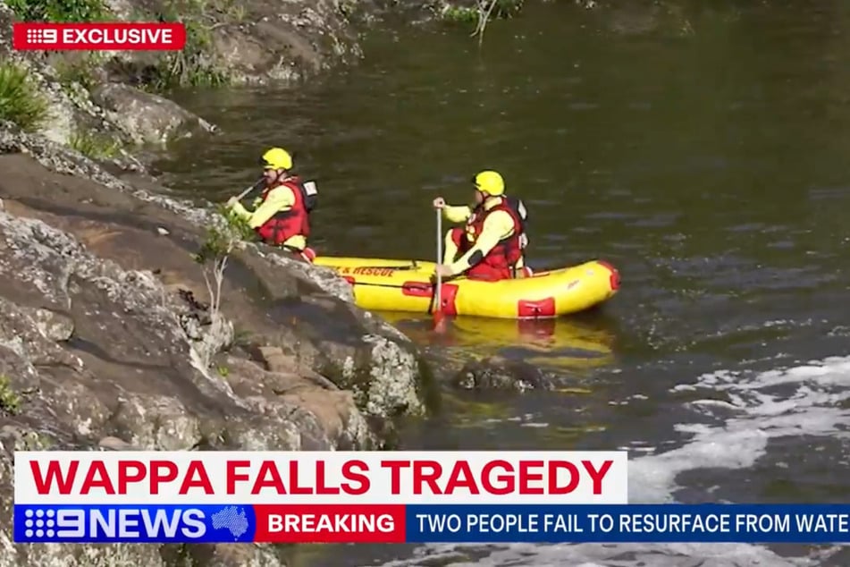 Rettungskräfte im Einsatz an den Wappa Falls, wo die zwei Teenager ums Leben kamen.