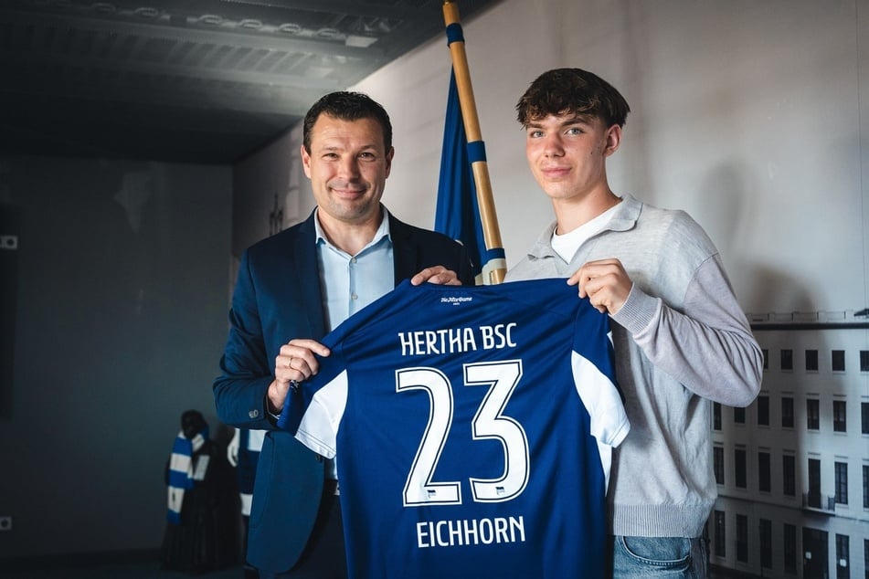 Youngster Herthaner Kennet Eichhorn (15, r.) bleibt langfristig bei der Alten Dame.