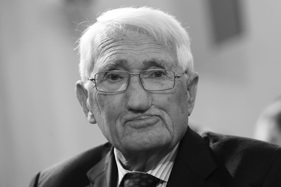 Soziologe und Philosoph Jürgen Habermas (†96) galt als einer der bedeutendsten Philosophen der Gegenwart und war wichtiger Vertreter der Frankfurter Schule.